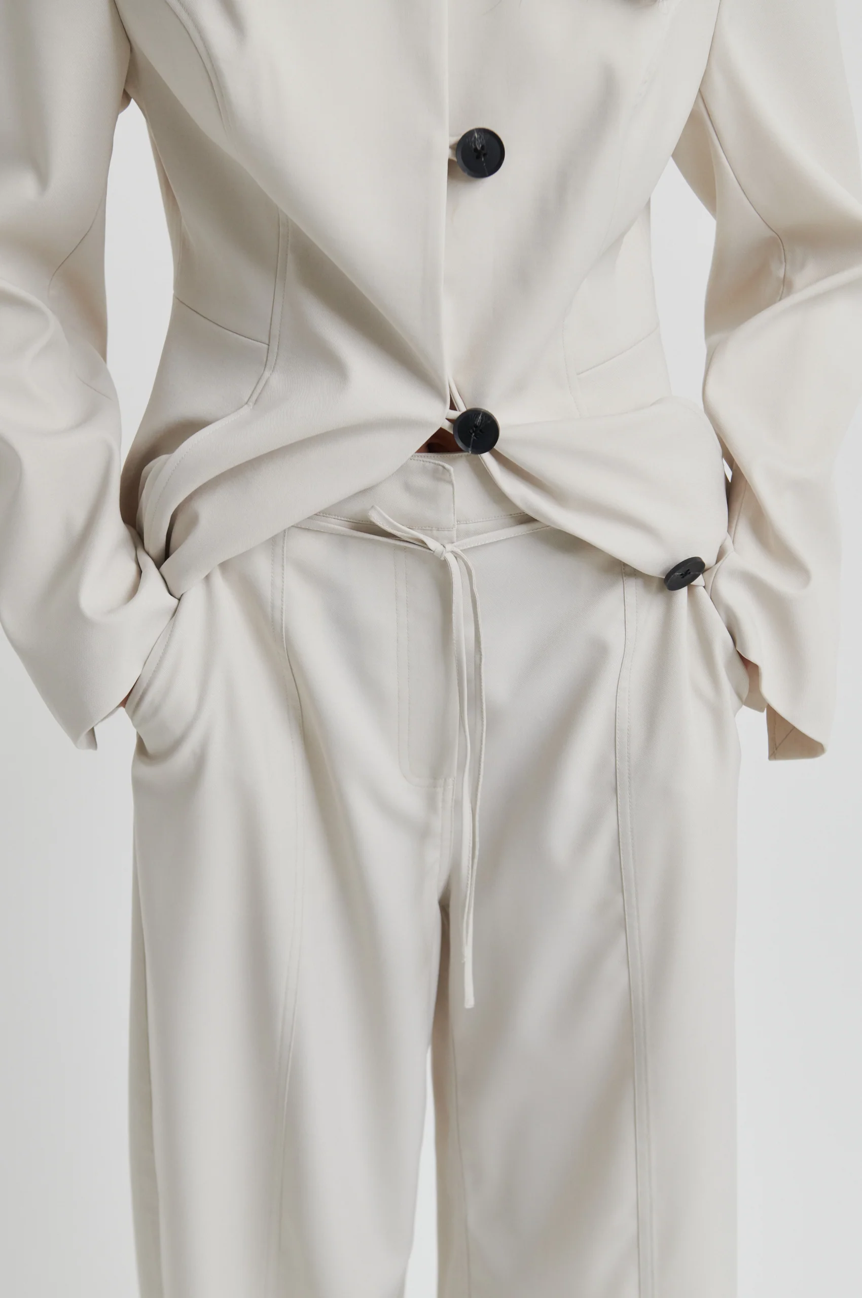 Amaze Cargo Trousers - Image 4