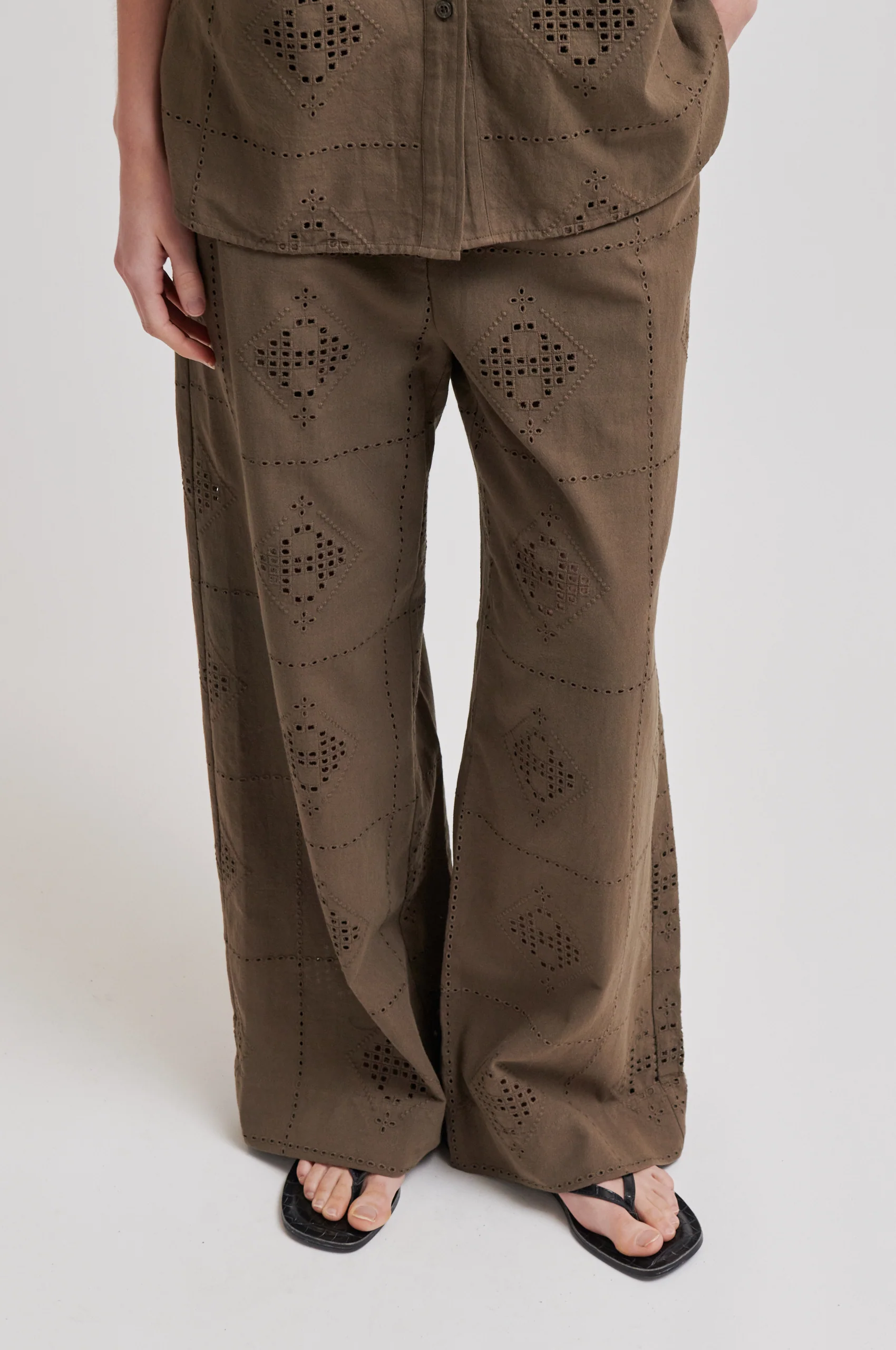 Arles Trousers - Image 2
