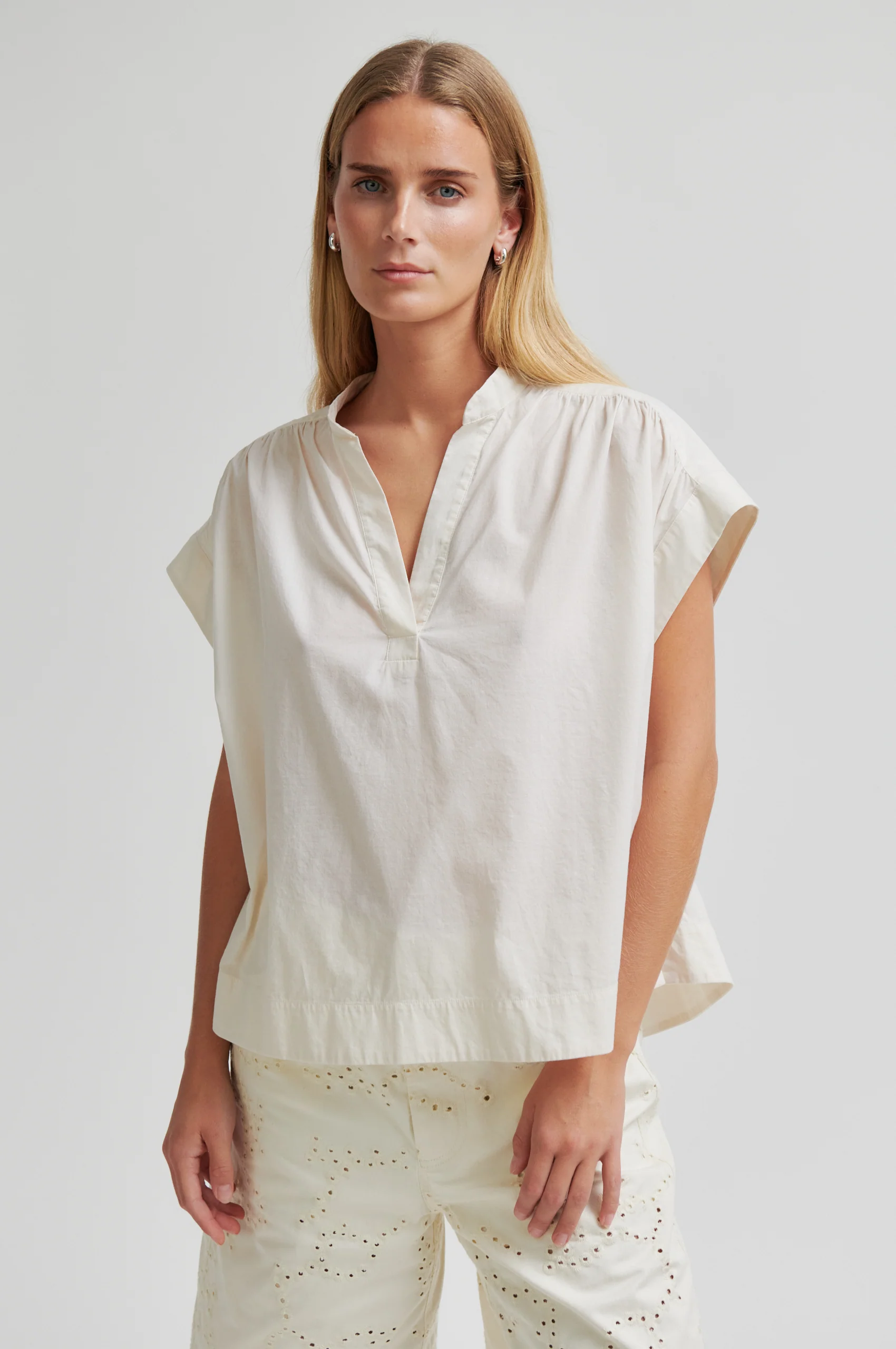 Avida Oversize Top - Image 4