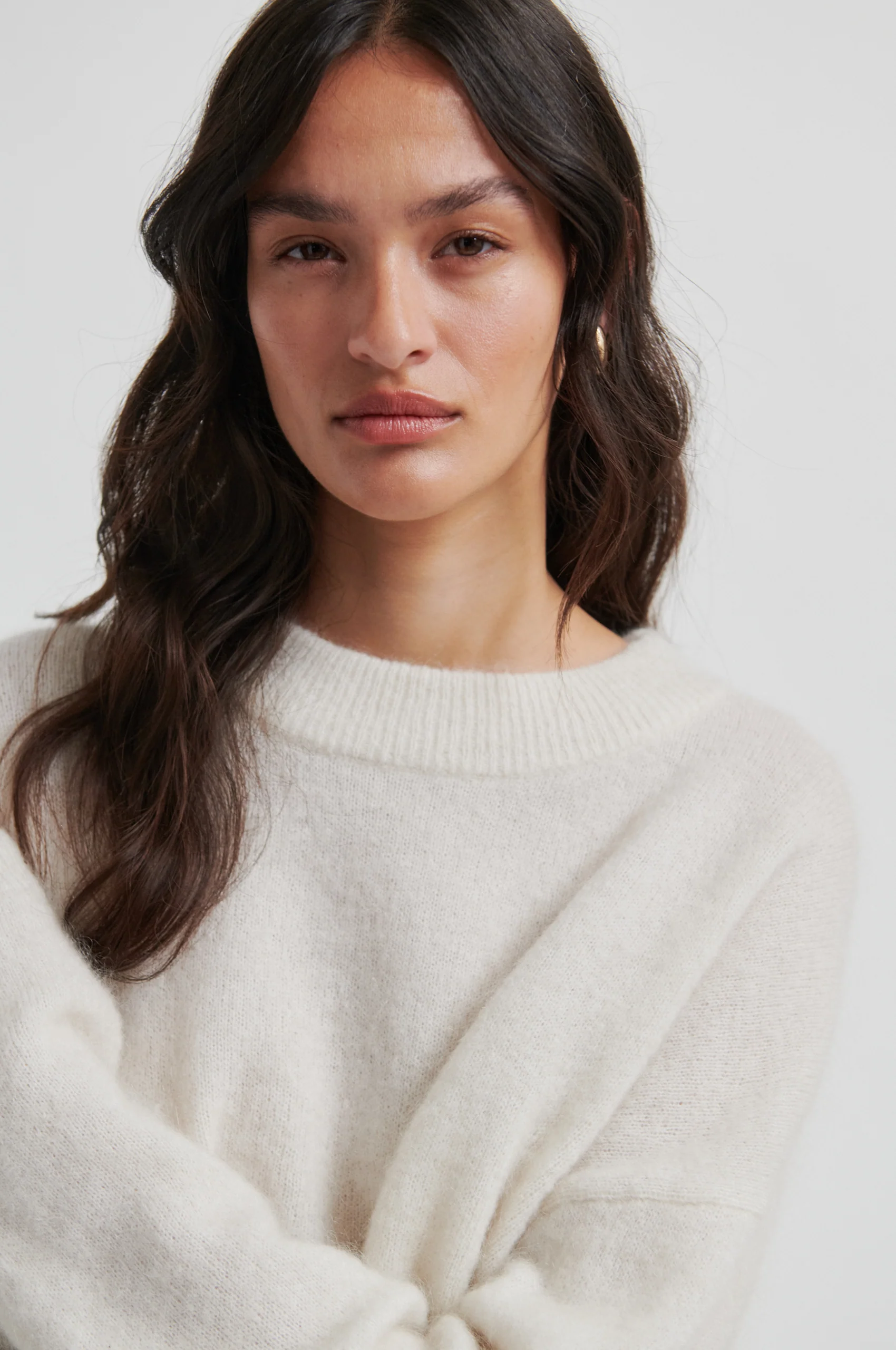 Bruuk Knit O-Neck - Image 4