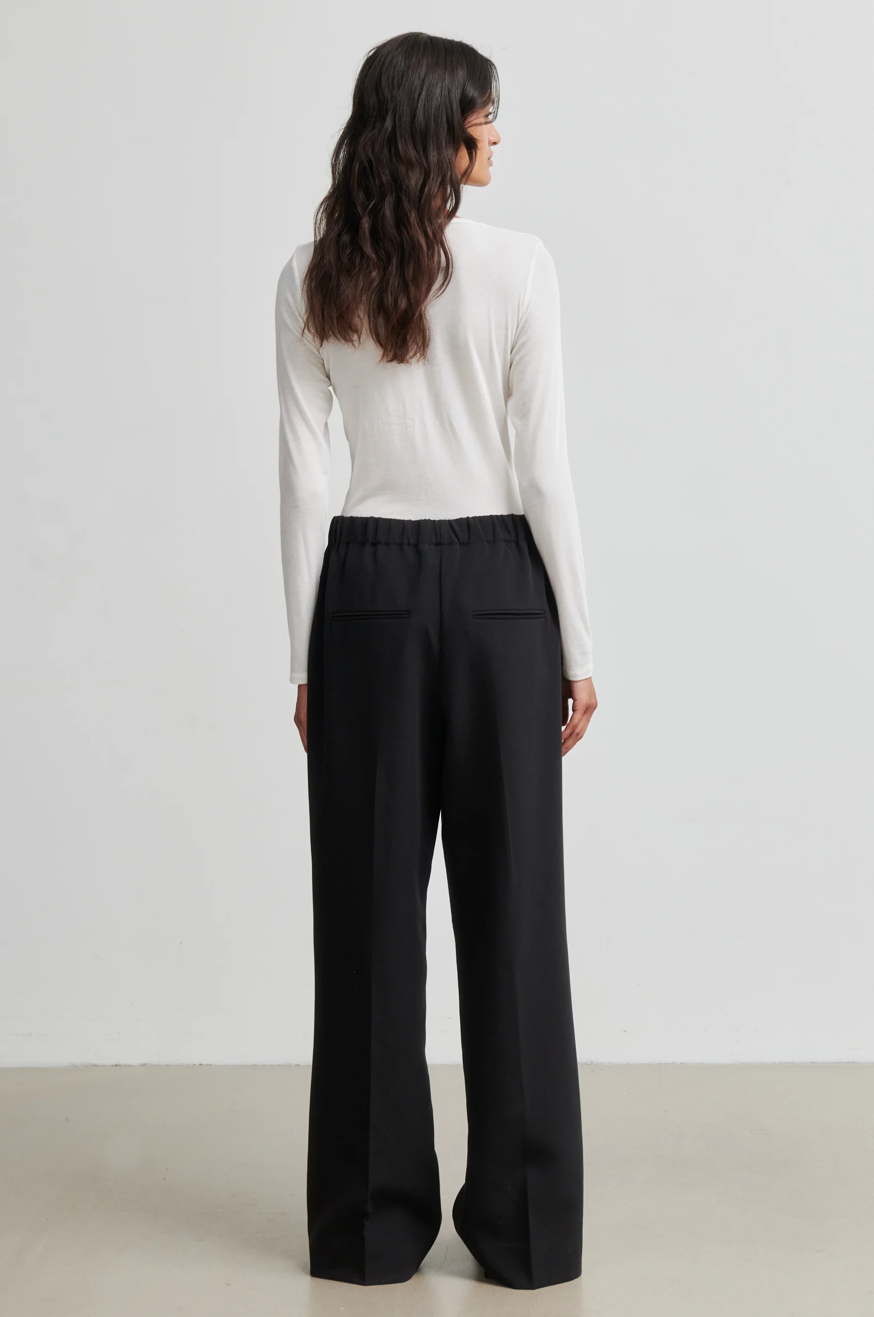 Fique Classic Trousers - Image 4