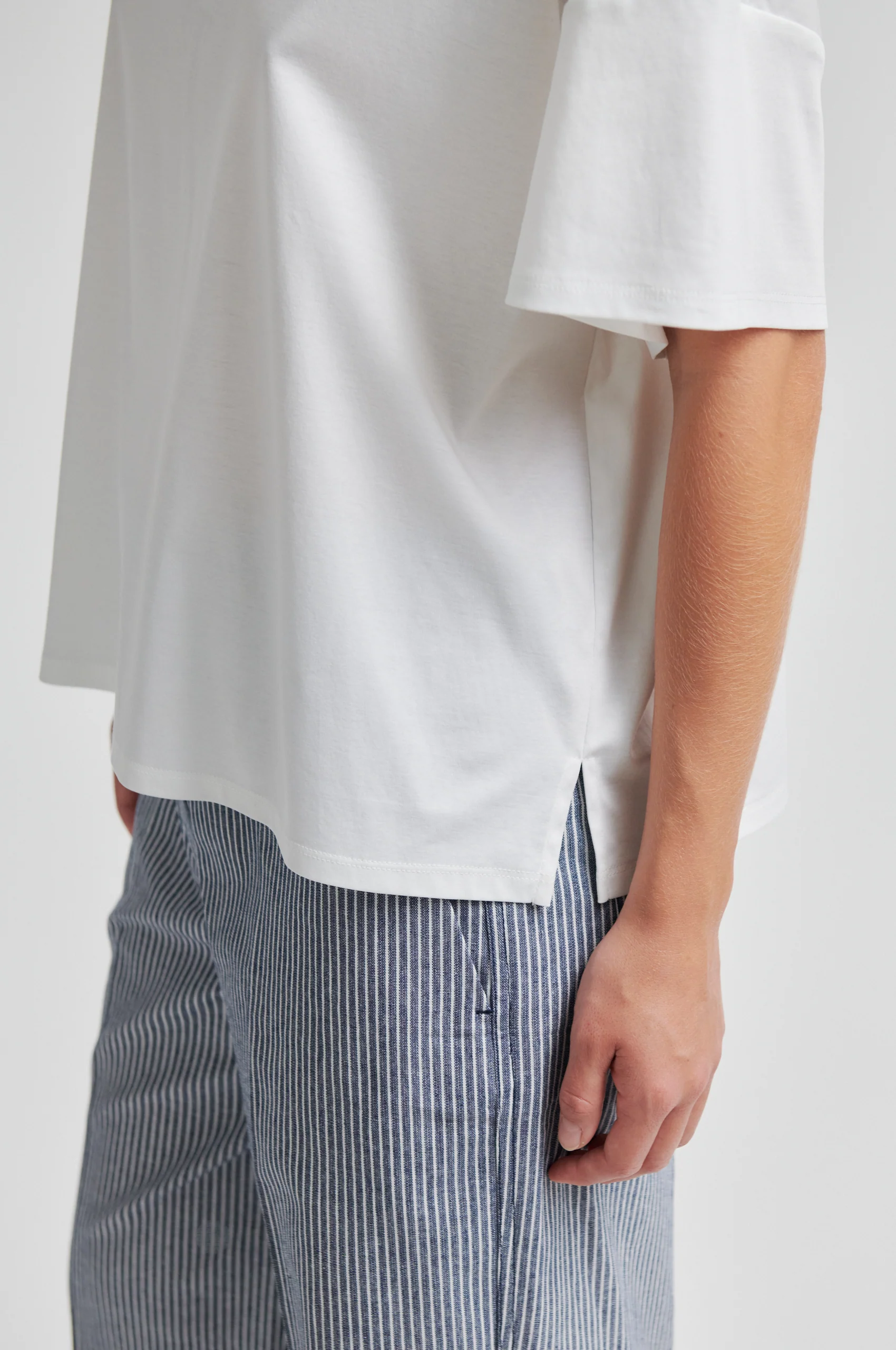 Ghita New Tee - Image 3