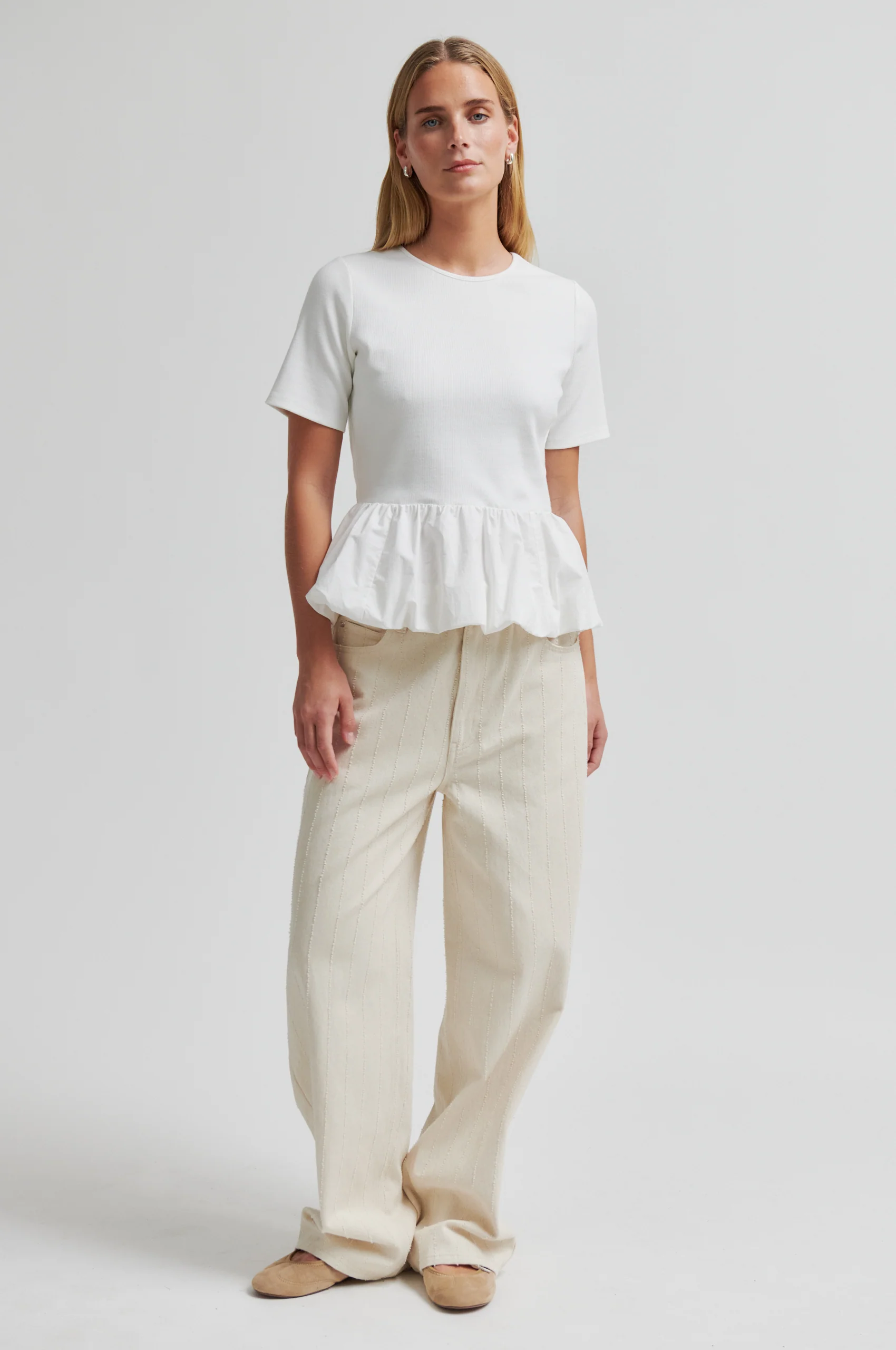 Nulana Balloon Tee - Image 4