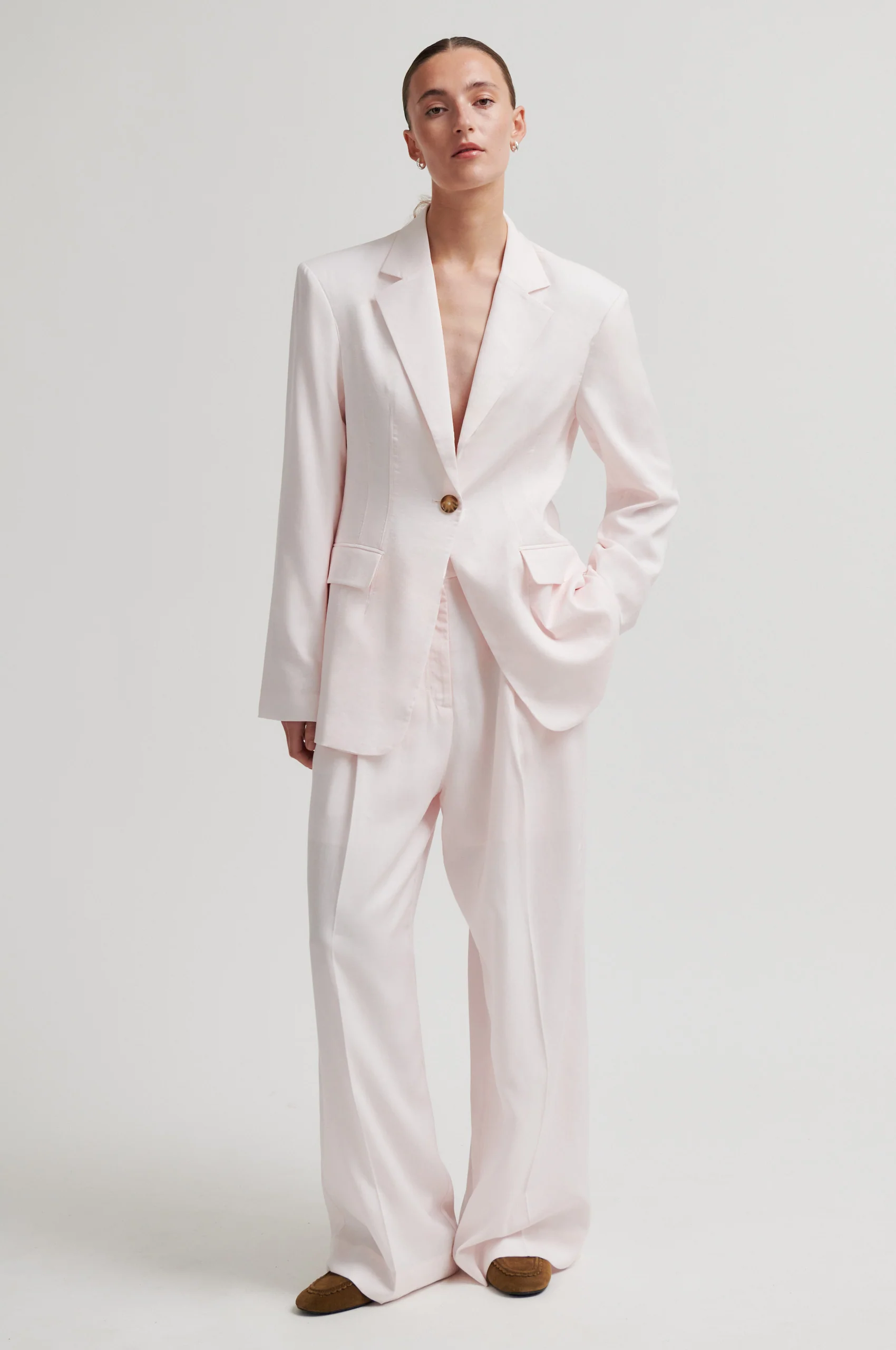 Refined Fitted Blazer - Image 3