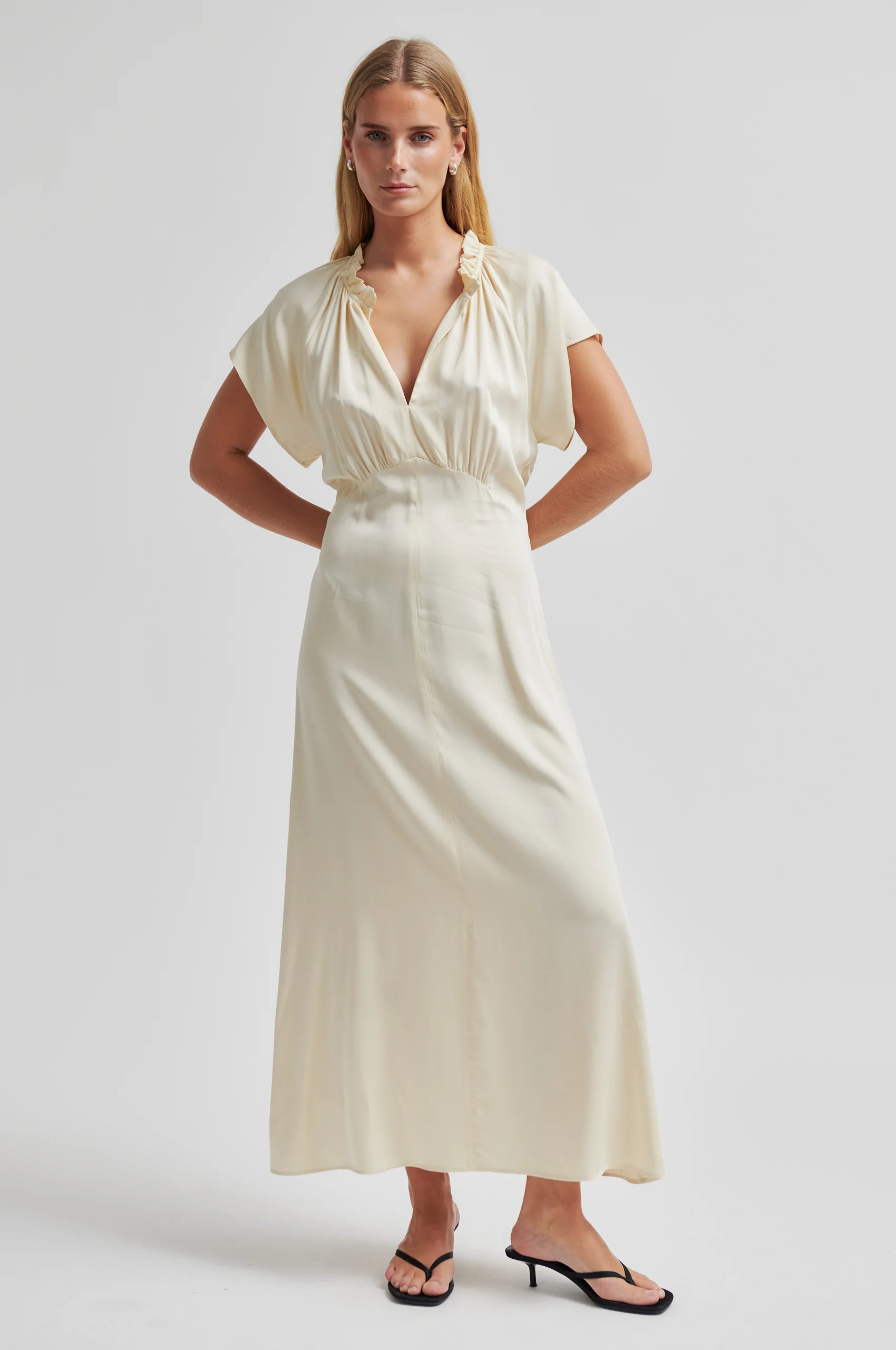 Shera Frill Dress - Image 3
