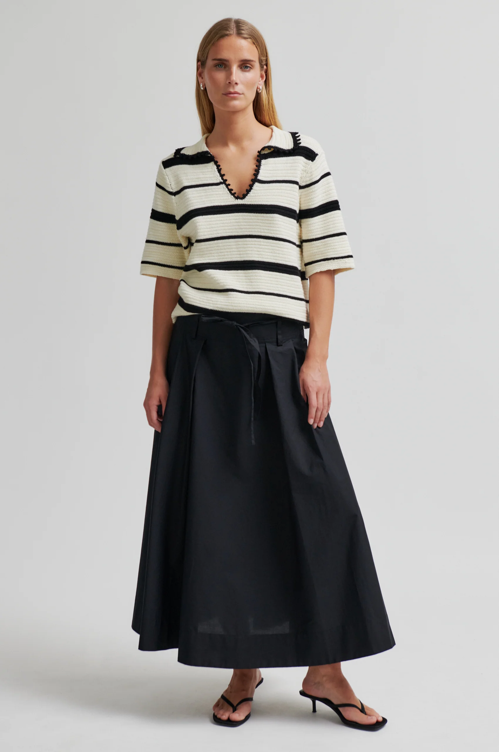 Susi Knit Collar - Image 3