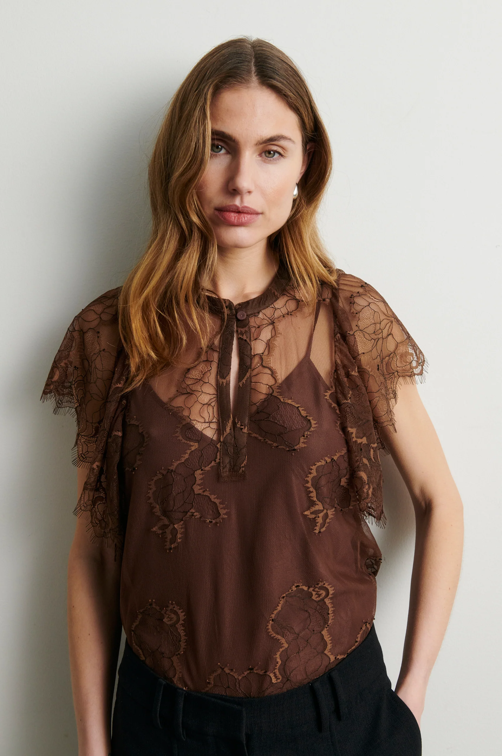 Wila Lace Blouse - Image 4